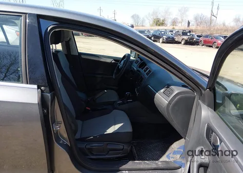 2017 Volkswagen Jetta 1.4T S z USA, uszkodzony, nr VIN 3VW2B7AJ9HM248403